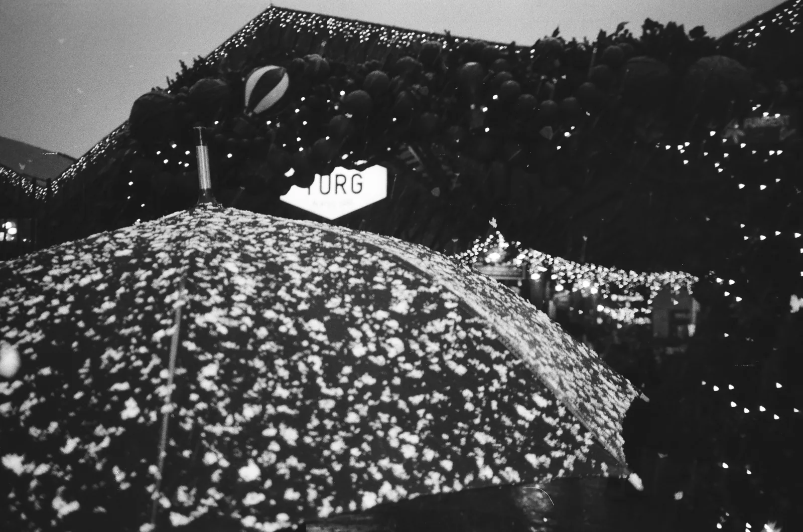 Street photography by Yunkai Zhan